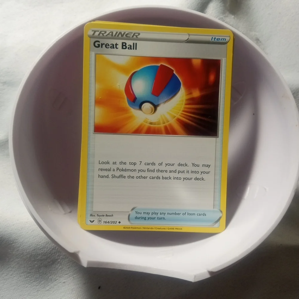 Pokemon Great Ball Tin & 4 Trainer Cards Bundle